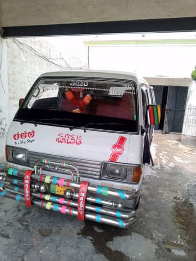 Mazda hiace van all ok good condition