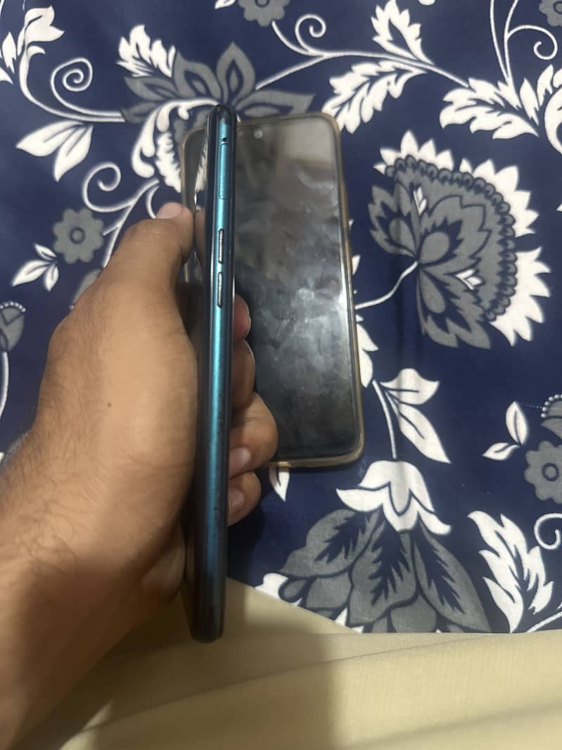 OPPO A7 1