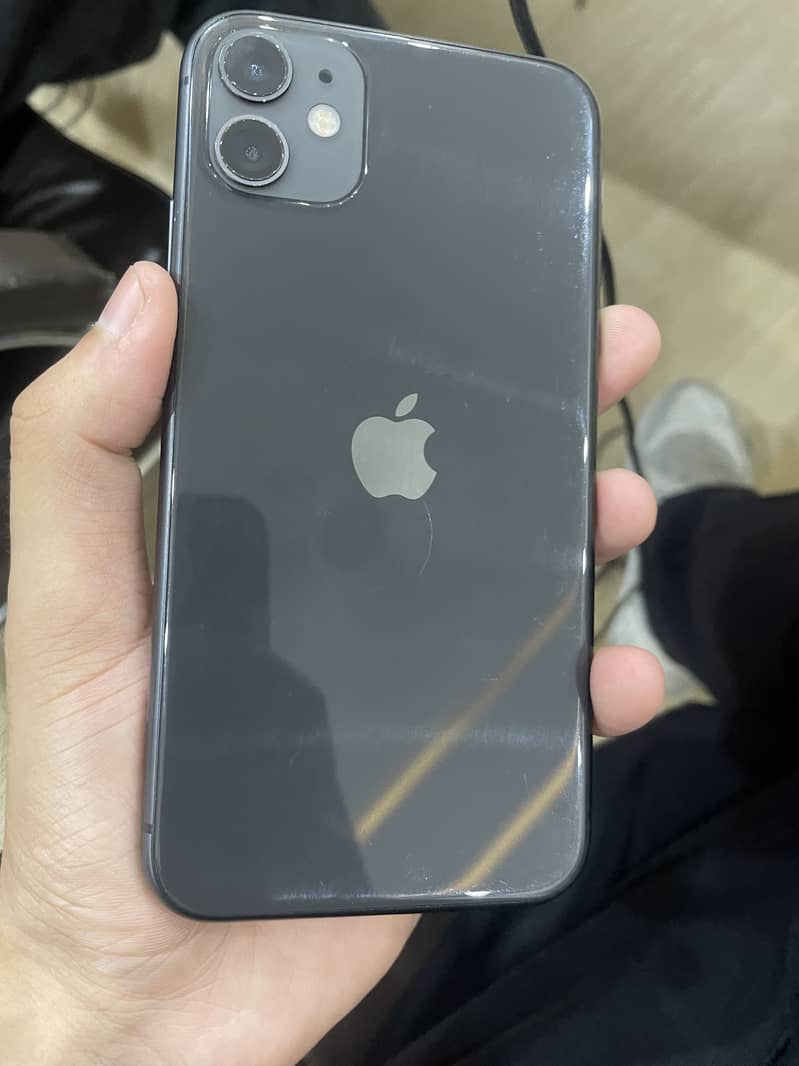 Apple iPhone 11 3