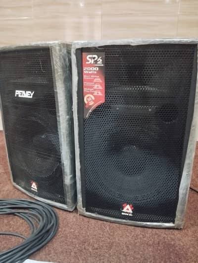 Wireless bluetooth speakers and mic  sport 3feet height