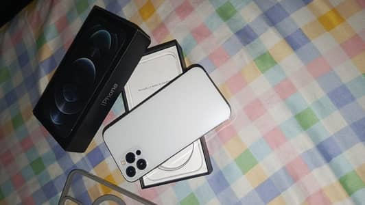 Apple iPhone 12 Pro with original Box