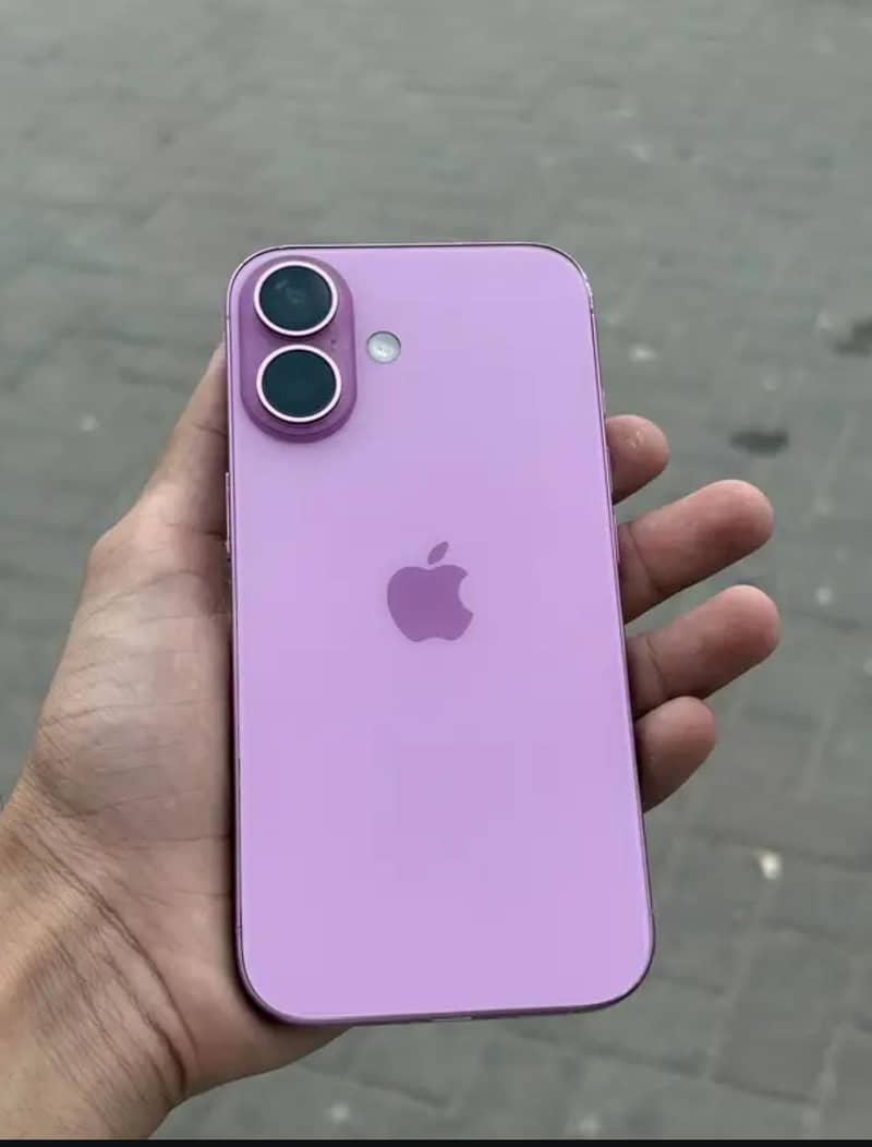 Apple iPhone 16 0