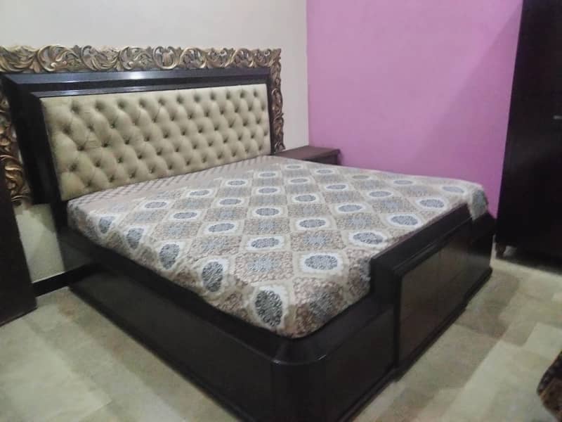 bed set almari dressing 1
