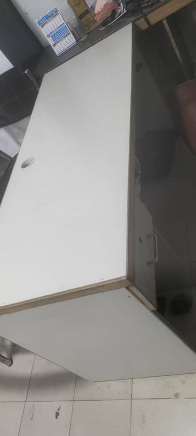 I want to cell my office table with electric board , chairs and cabin