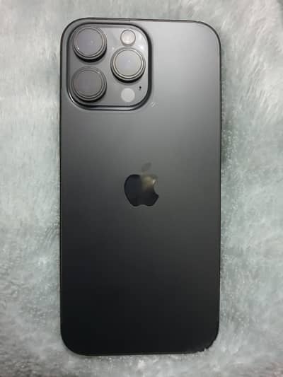 Apple iPhone 16 Pro Max 100% health