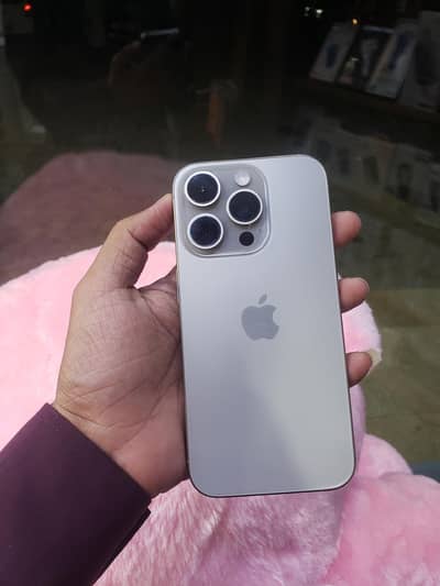 Apple iPhone 15 Pro