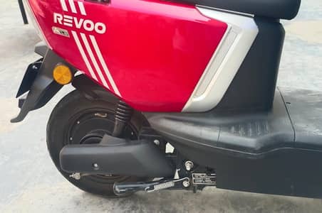 Revoo Electric Scooty A12 Three Months Used (3200KM)