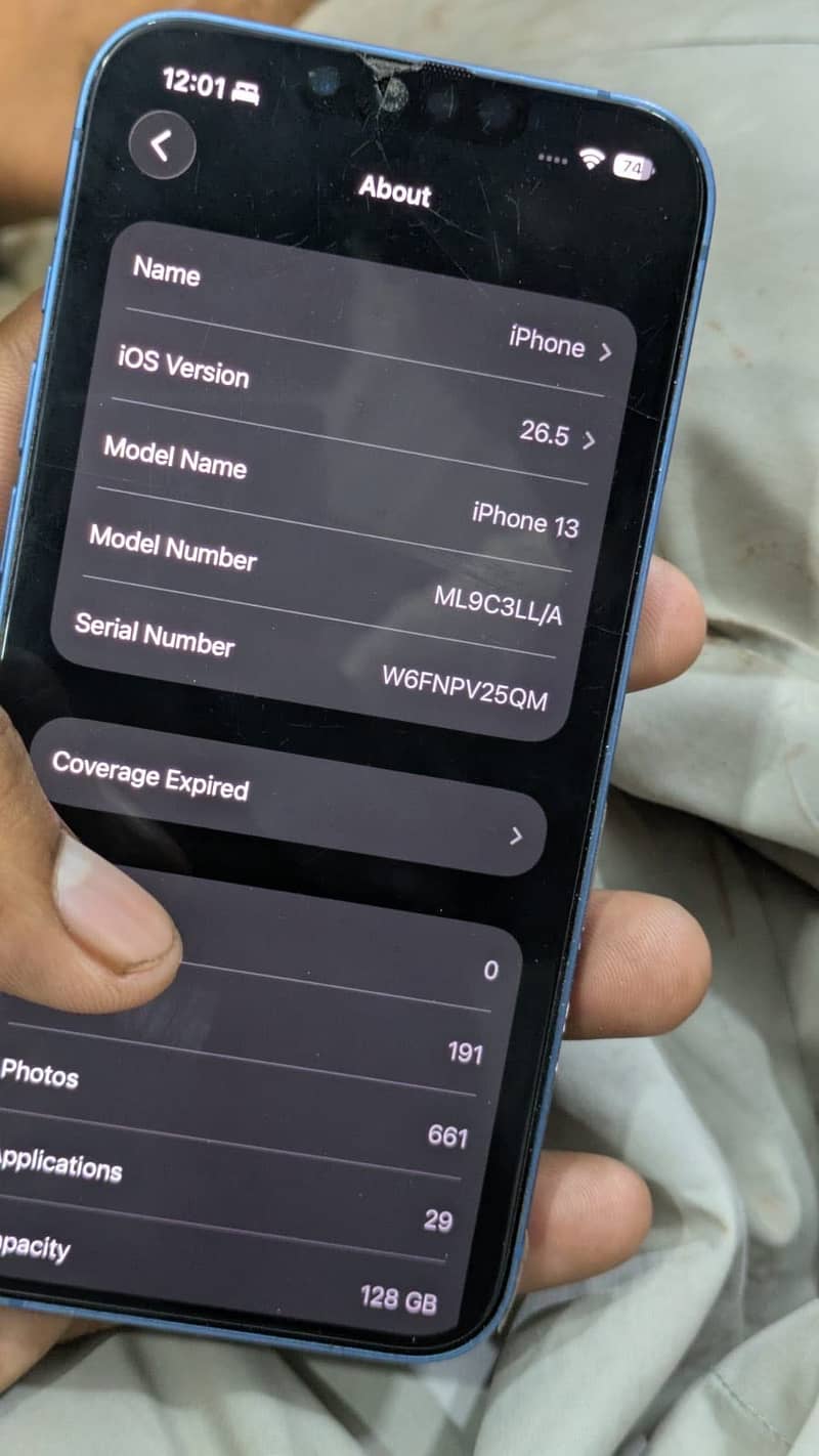 Apple iPhone 13 2