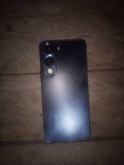 Vivo Y04