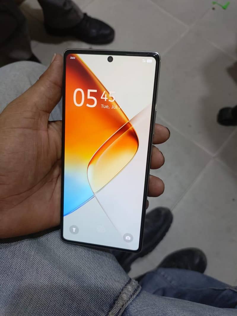 Infinix Note 40 1
