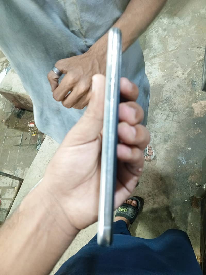 Apple iPhone X 1