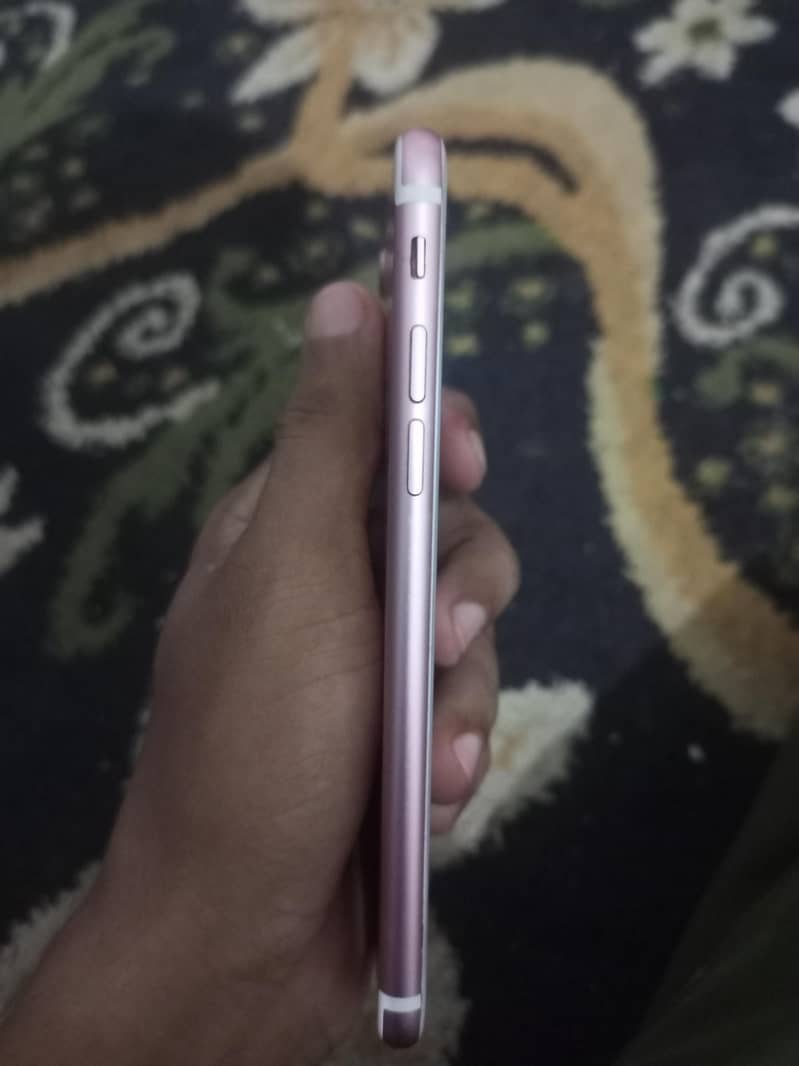 Apple iPhone 7 5
