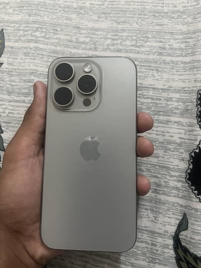 Apple iPhone 15 Pro