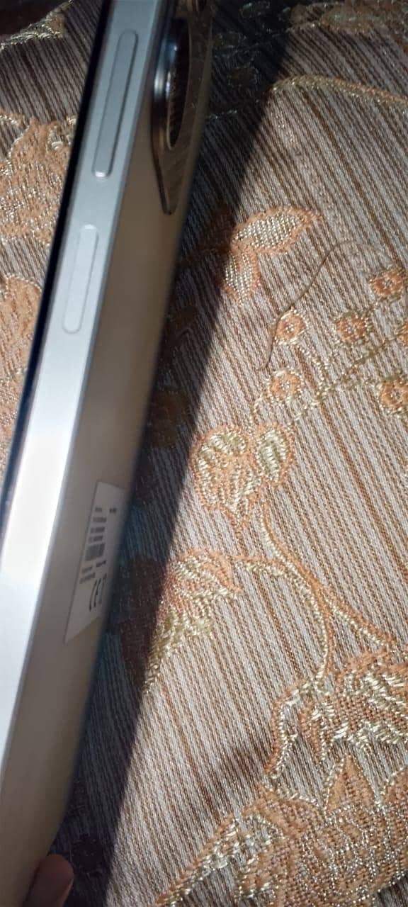 Realme NOTE 70 5