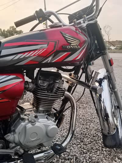 Honda 125 2011 model