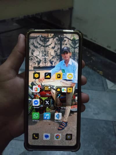 Infinix Hot 40