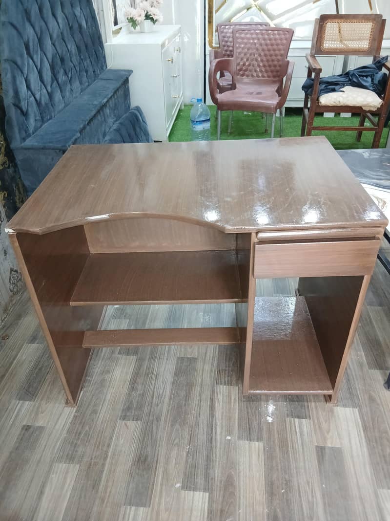 Office Computer Table 1