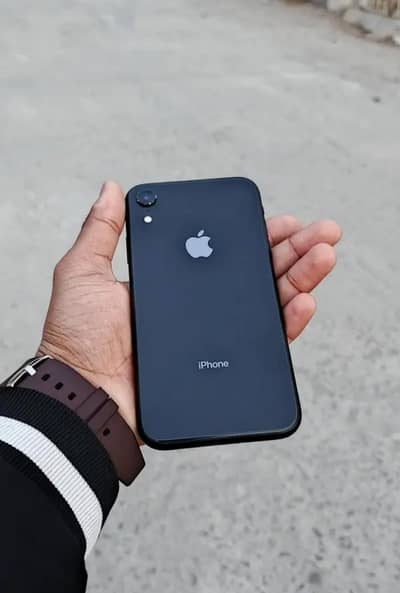 Apple iPhone XR