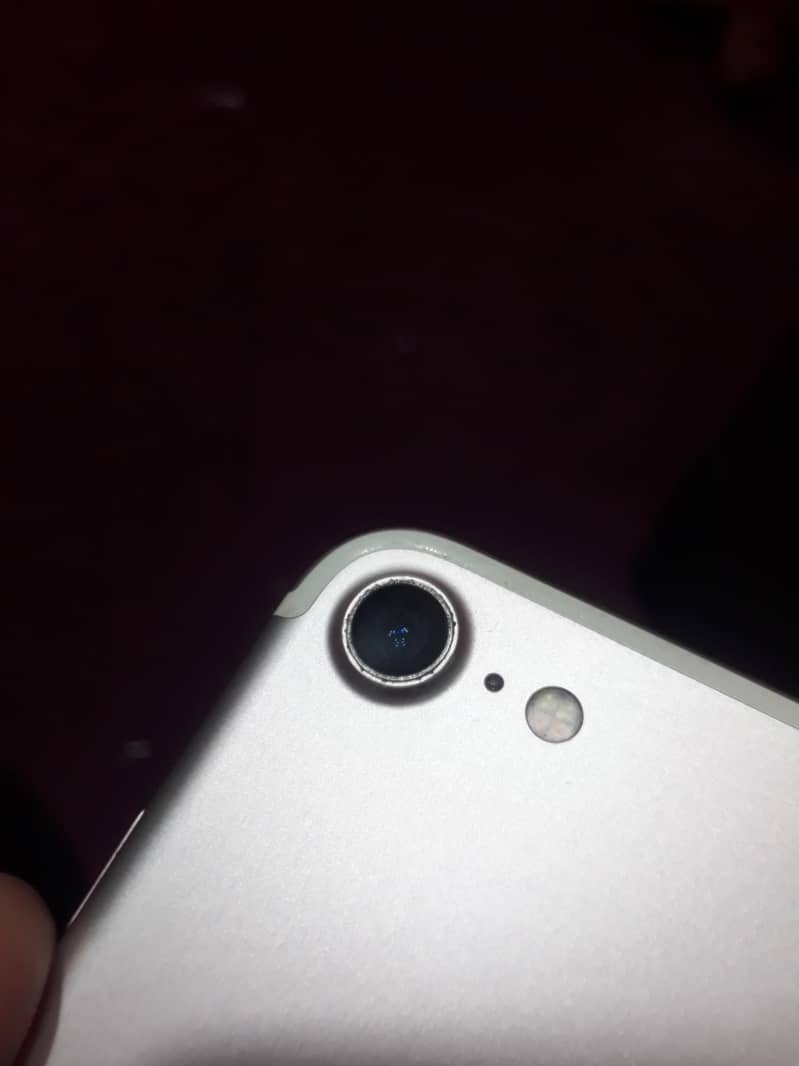Apple iPhone 7 5