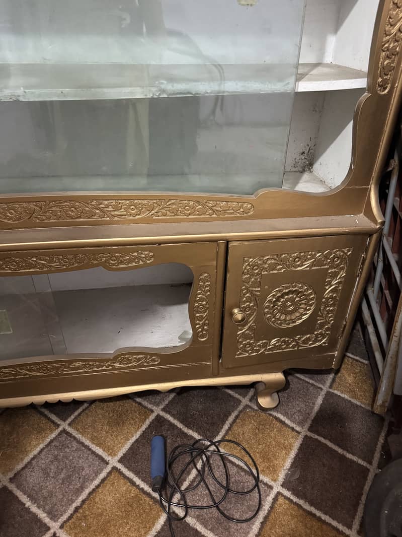 Solid wood showcase 1
