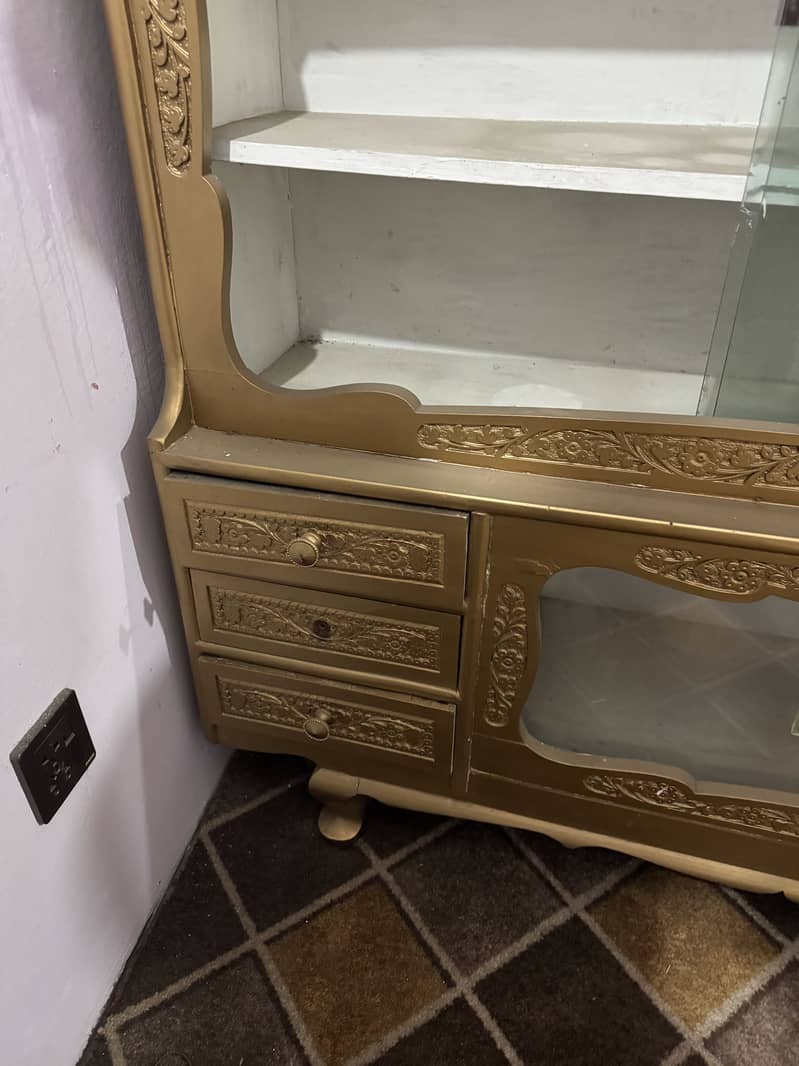 Solid wood showcase 5