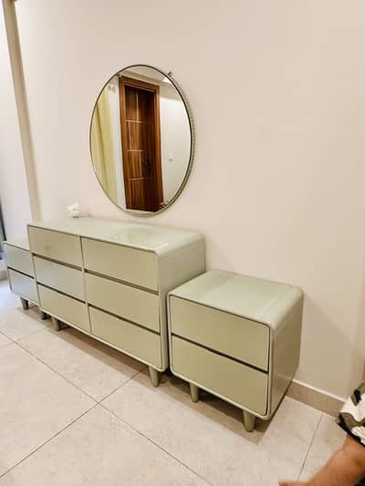 Premium Customized Bed Set with Celeste Mattress – Excellent Condition
