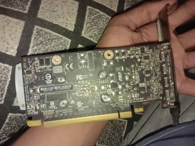 Nvidia Quadro p620 2