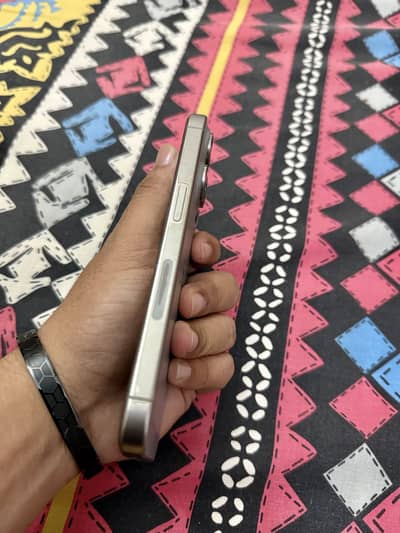 Apple iPhone 15 Pro