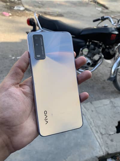 Vivo Y20