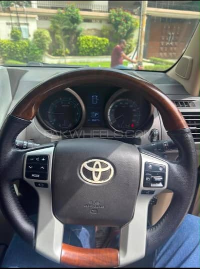 Toyota Prado 2012