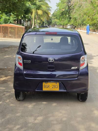 Toyota Pixis Epoch 2014