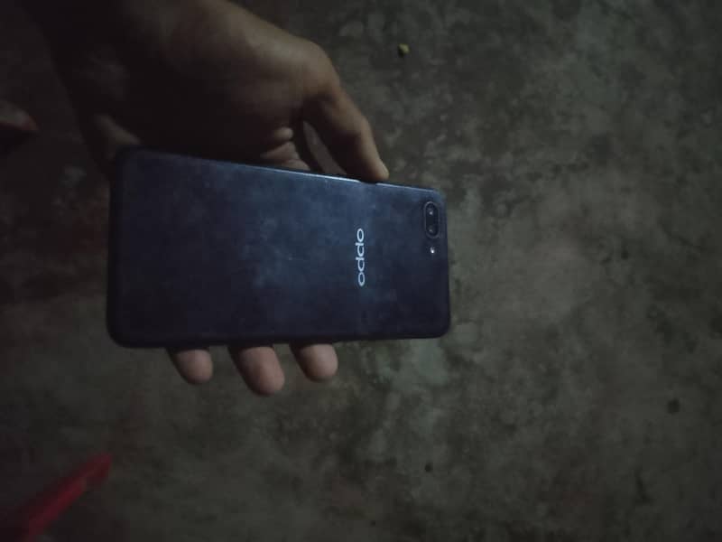 OPPO A12e 1
