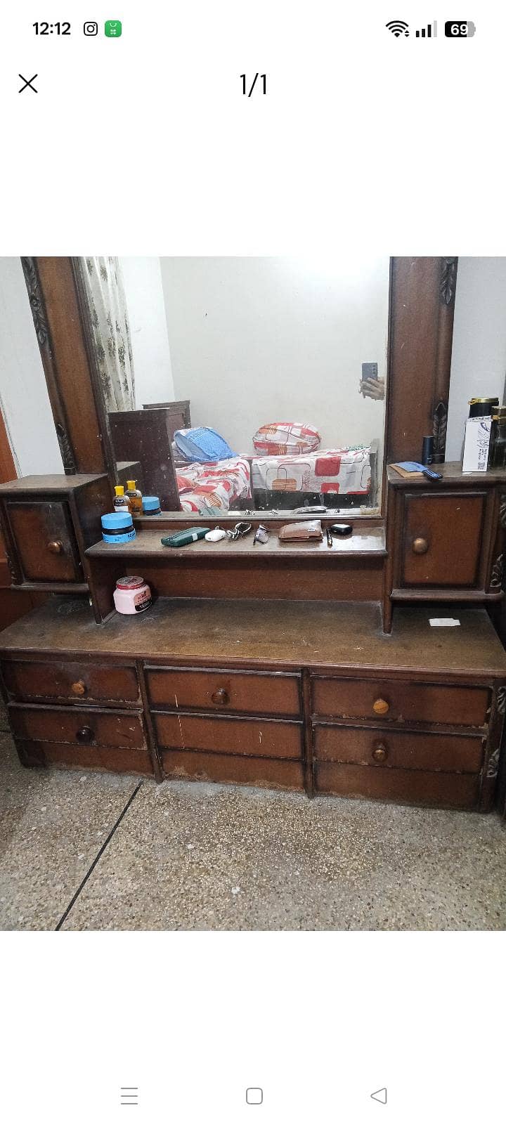 dressing table 1