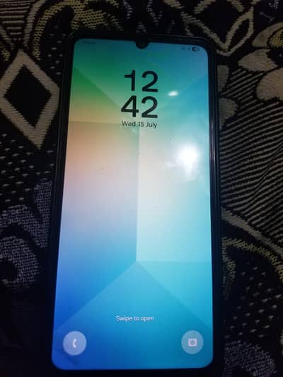 Samsung Mobile A06