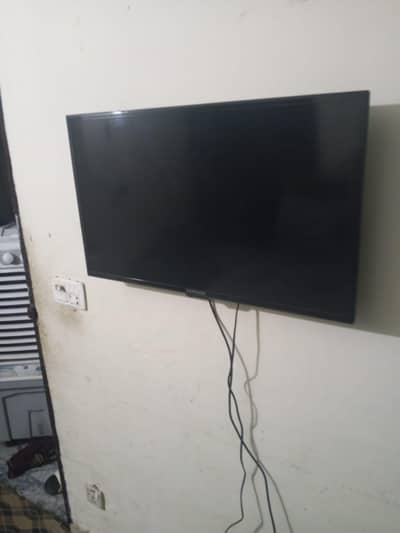 Samsung 32 inch lcd for sale