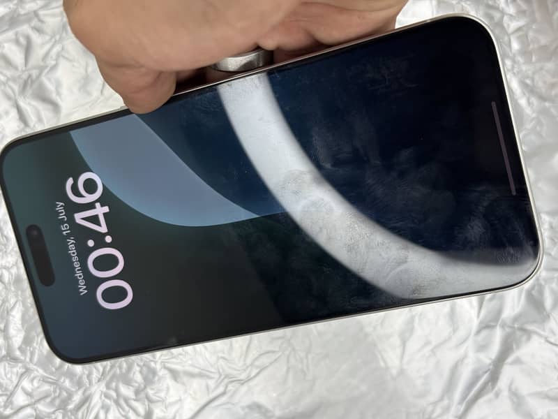 Iphone 15 pro max 6