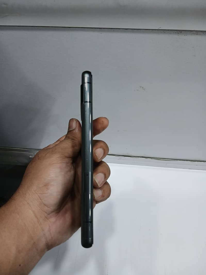 Google Pixel 7a 1