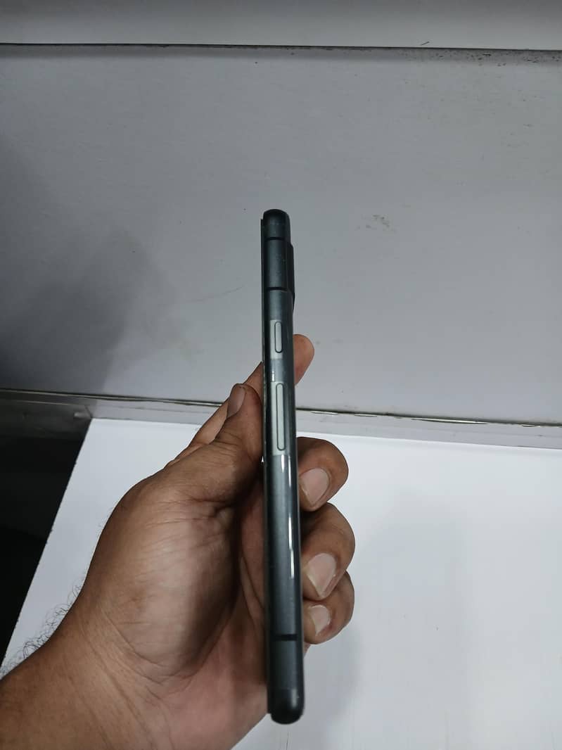 Google Pixel 7a 2