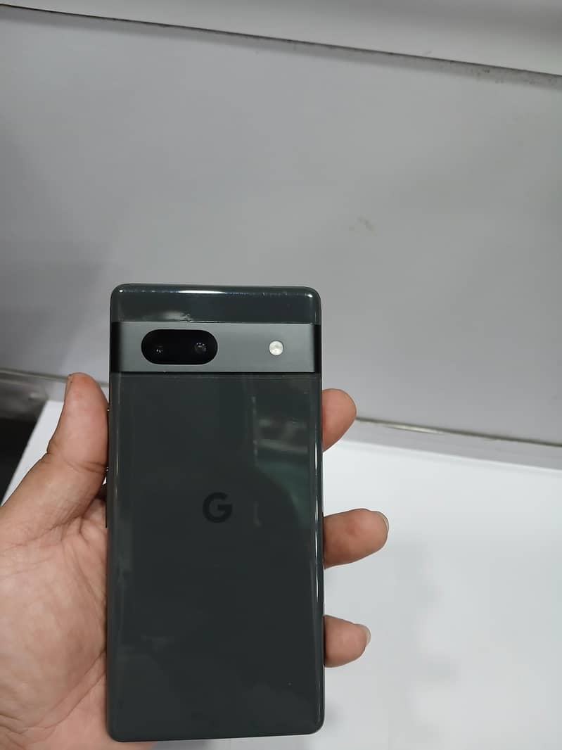 Google Pixel 7a 4