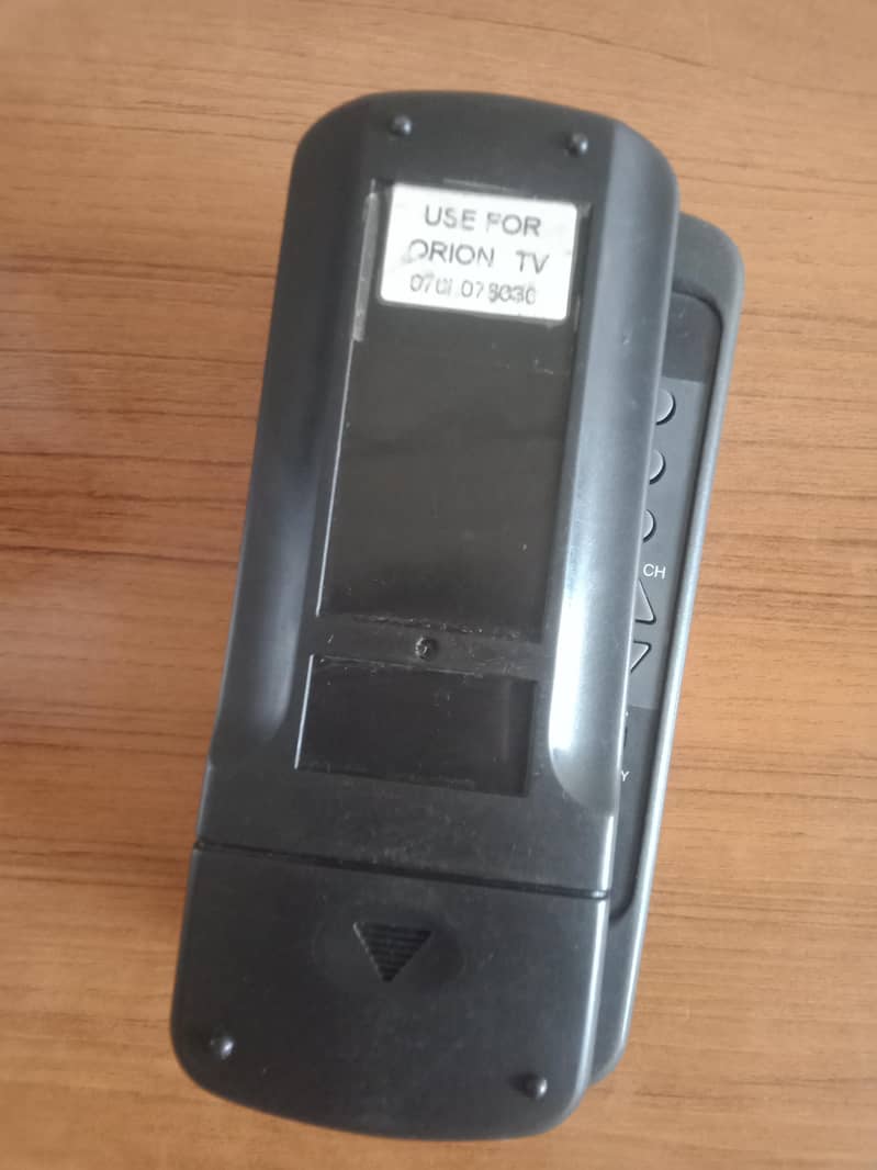tv remotes 2