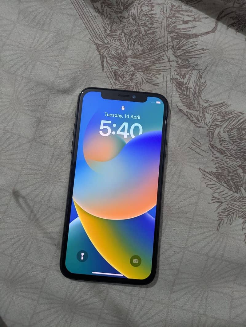Apple iPhone X 0