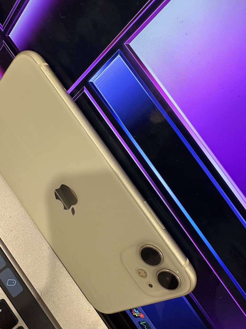 Apple iPhone 11 2