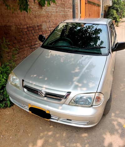 suzuki cultus VXRi 2013 model in good condition