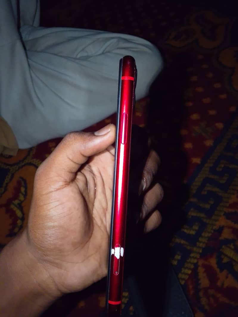 Apple iPhone 11 3