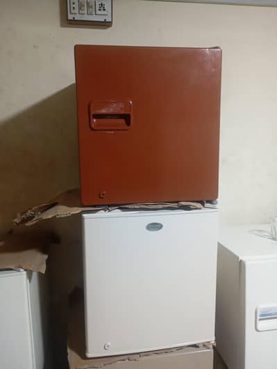 Room Fridge