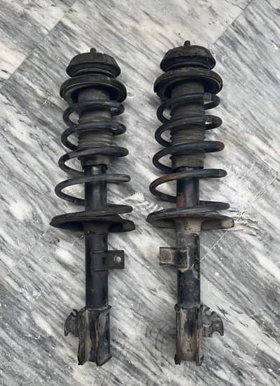 Suzuki swift Front shocks ( 2010 - 2018 ) (Excellent condition)