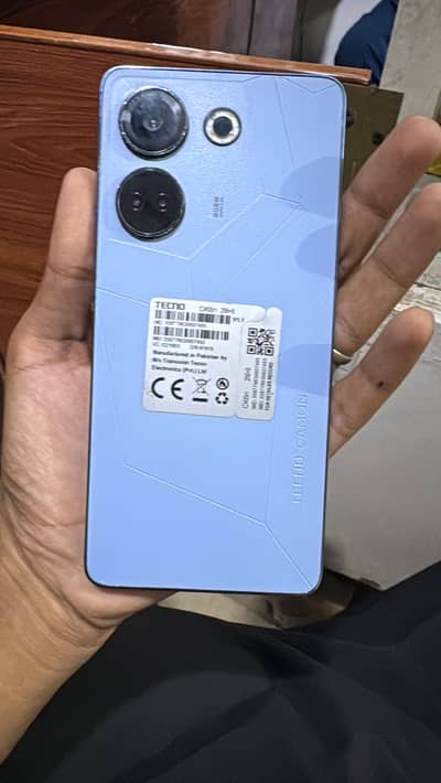 Tecno CAMON 20