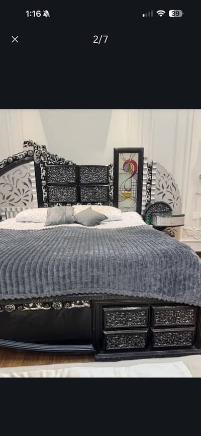 Luxury bed set furniture