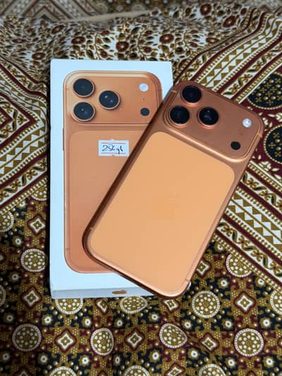 IPhone 17 Pro 256Gb With box Cable