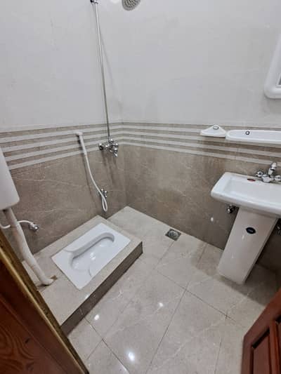 5 Marla First Floor Available For Rent Water Boring